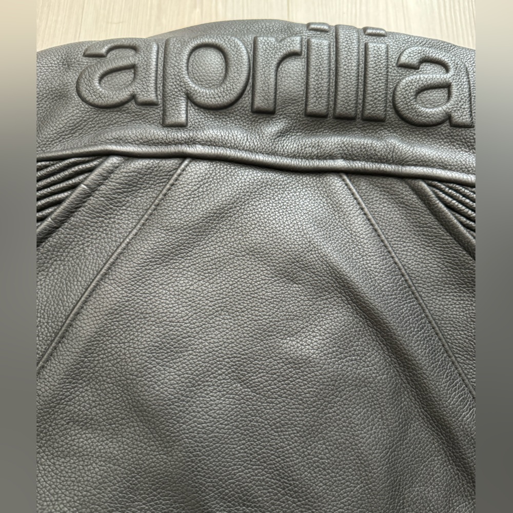ALPINESTARS TECHNO APRILIA 
Mens Leather Motorbike Jacket Size L - Picture 8 of 10